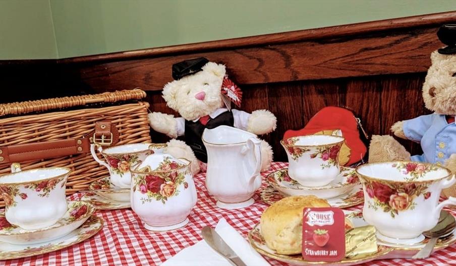 Image of teddy bears having afternoon tea