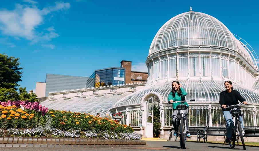 belfast bikes in botanic gardens