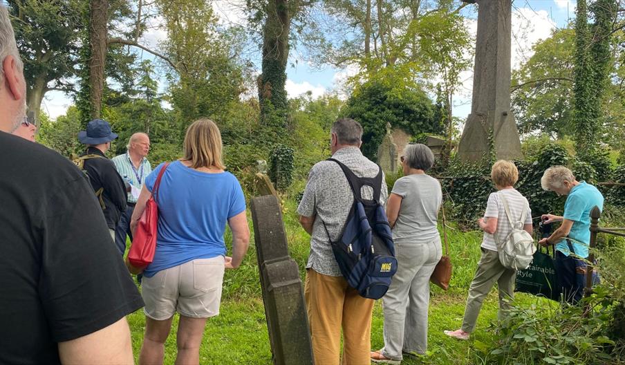 Graves and Gardens: Botanical Tour-Friar’s Graveyard/ Botanic Gardens