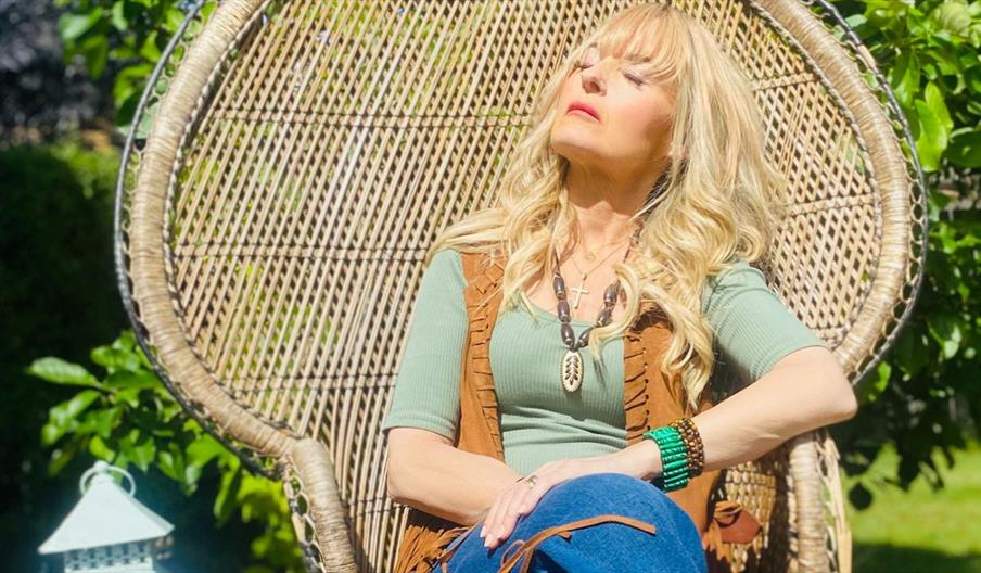 The Glen Eagles with Maggie Toal