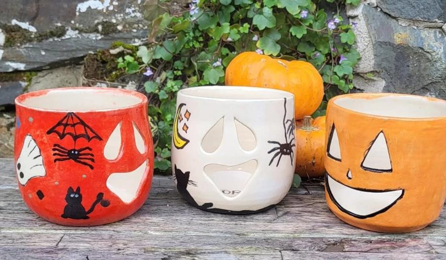 Loaf Pottery Halloween Paint and Sip