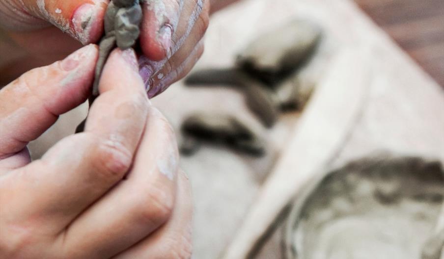 Pizza and Pottery Night, Loaf Pottery