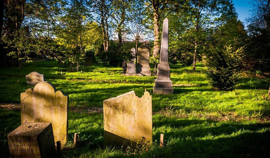 Clifton Street Cemetery Tour