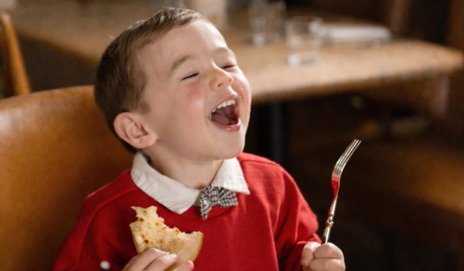 Family Fun Sunday Lunch at The Rabbit Hotel & Retreat