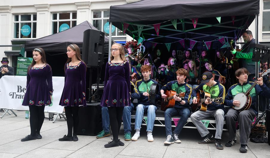 Dancers and Musicians play together at the Acoustic stage