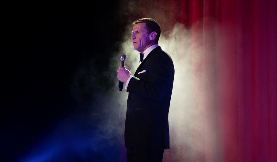 Paul as a Frank Sinatra Tribute