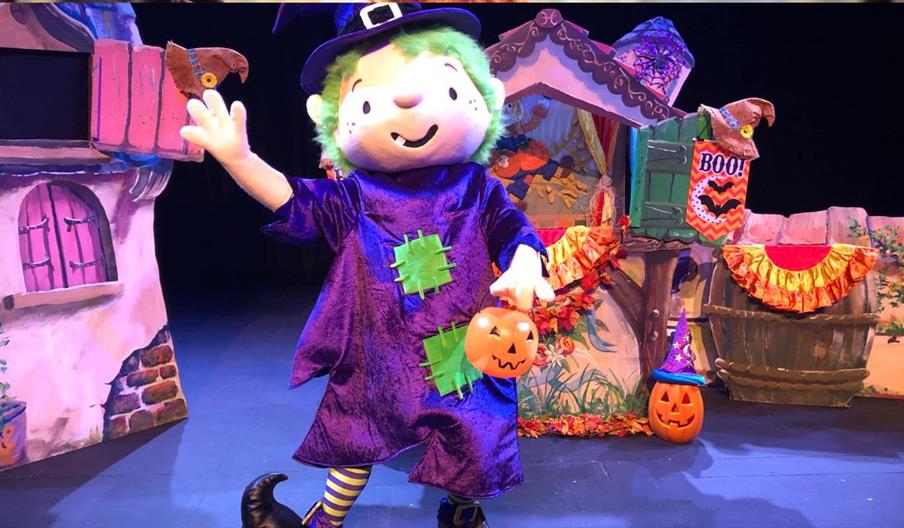 Mr. Hullabaloo's Happy Halloween (Children's Theatre)