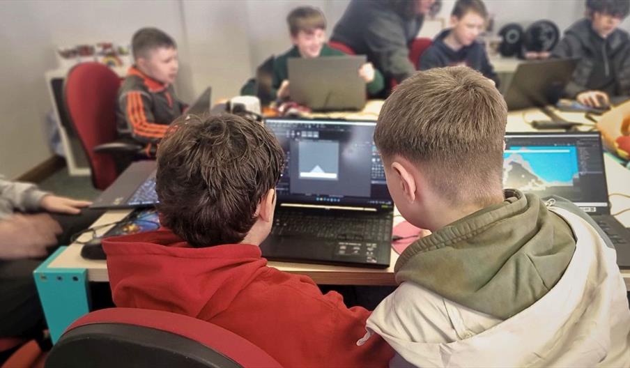 An Introduction To Esports (Ages: 8-14)