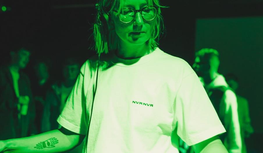 DJ Marion Hawke