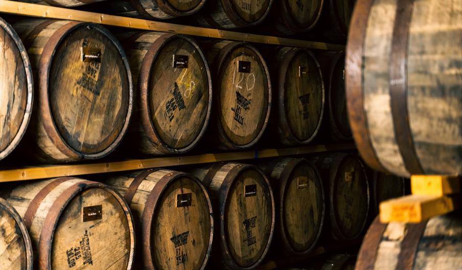 Images of whisky barrels