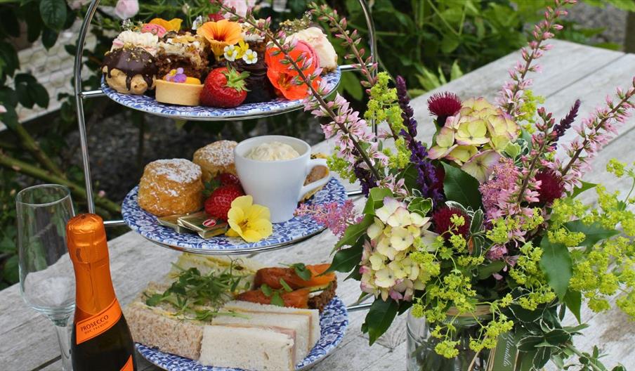 Afternoon Tea & Floral Arrangement