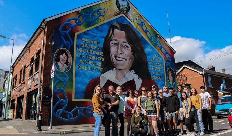 Falls Road Mural Tour