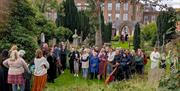 image of group at Friar's Bush Graveyard